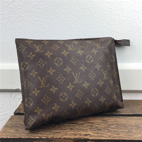 louis vuitton mens toiletry bags|louis vuitton vintage toiletry bag.